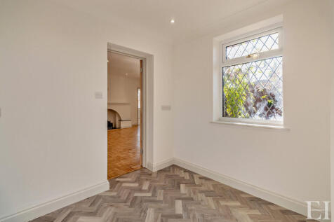 8664256-interiorW...