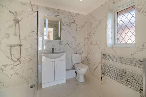 8664256-interior3...