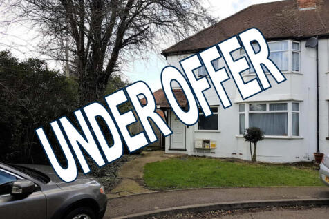 2 Bedroom Garden Maisonette.
