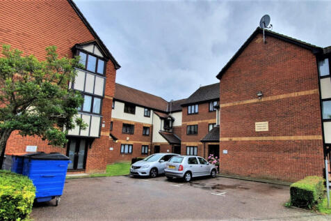 2 Double Bedroom Flat