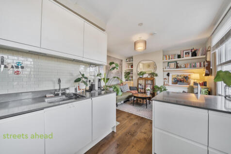 e7870fb4-1842-409...