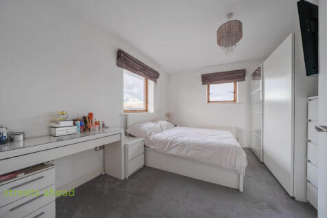 d7c78723-cf9a-427...