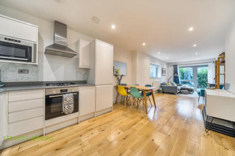 1741fc31-7f7f-43e...