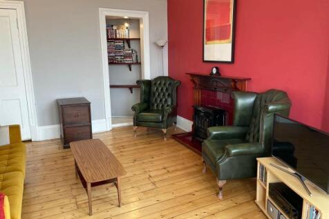 Lounge 3