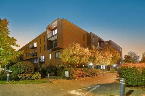 Johnson Court - Kidbrooke Village - Property For S
