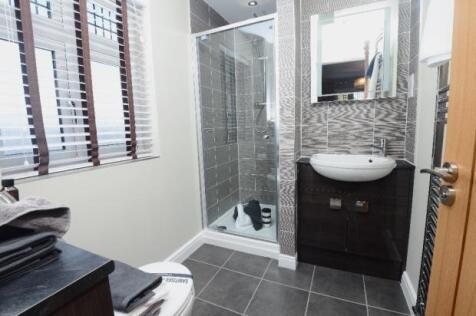 Typical Ensuite 2