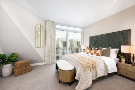 Knights Park, The Morgan Show Home, Principal