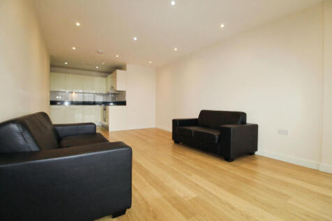 Two Double Bedroom 9th Floor Flat To Rent