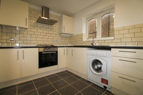 One Double Bedroom Ground Floor To Rent