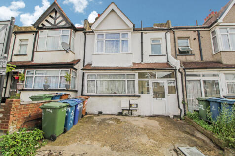 One Bedroom First Floor Maisonette