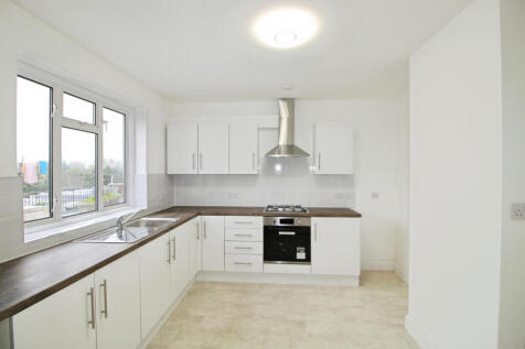 Three Bedroom 1st Floor Flat To Rent