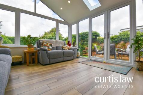 Conservatory/Summer Room