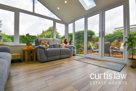 Conservatory/Summer Room