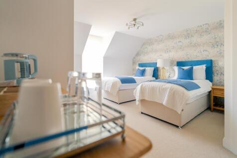 Birch.Place.Guest.Suite.208.jpg