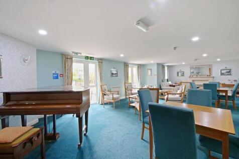 Communal Lounge.jpg