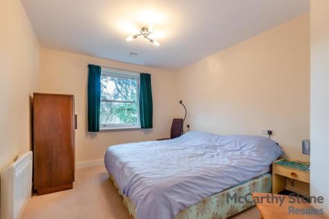 8631718-interior02.jpg