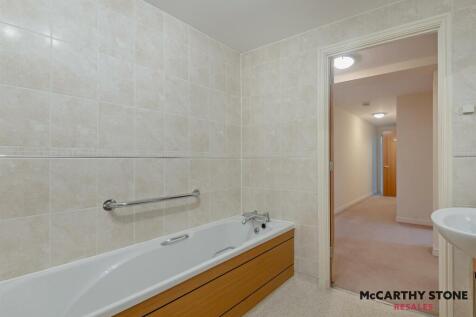 8582293-interior02-800.jpg