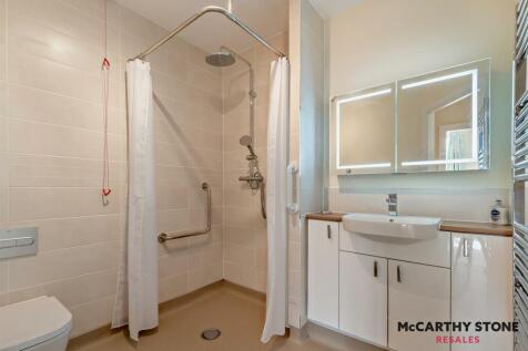8593084-interior12-800.JPG