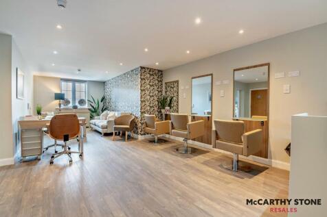 8593084-interior01-800.JPG