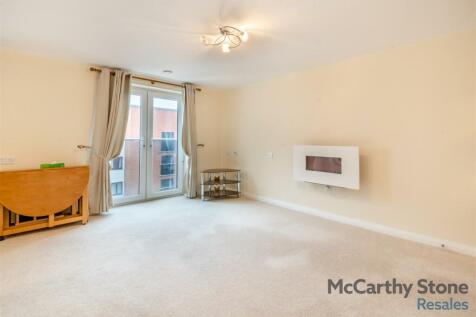 8628539-interior06.jpg