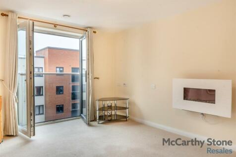 8628539-interior07.jpg