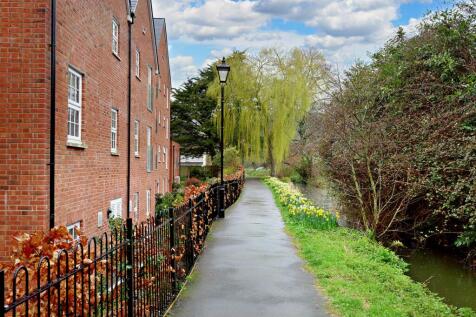 Tumbling Weir Court