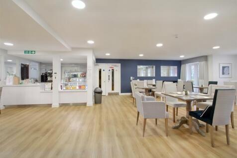 8544946-interior14.JPG