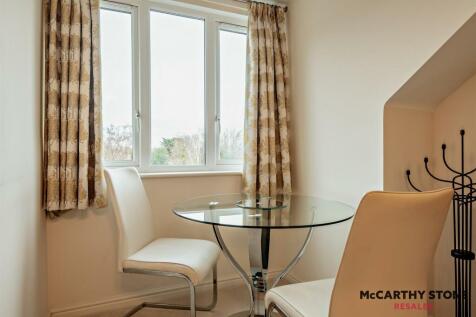 8583056-interior08-800.jpg