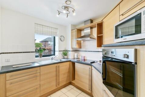01-27f6CT_MCS_Flat 11 Jenner Court_01.jpg