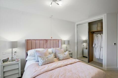 11-3060CT_MCS_Flat 11 Jenner Court_75.jpg