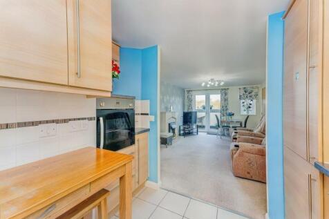 8549357-interior02 (Medium).JPG