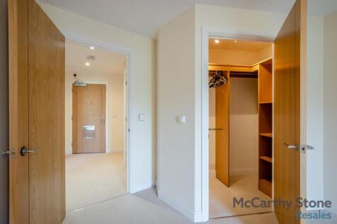 8641446-interior07.jpg