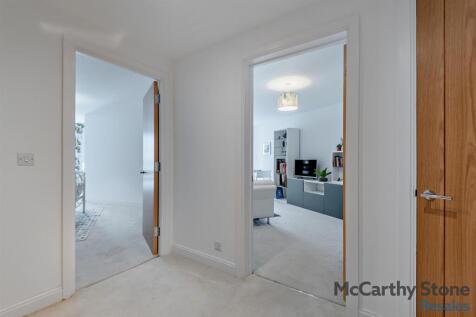 8646659-interior02-800.jpg