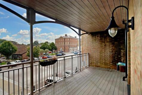 Balcony: