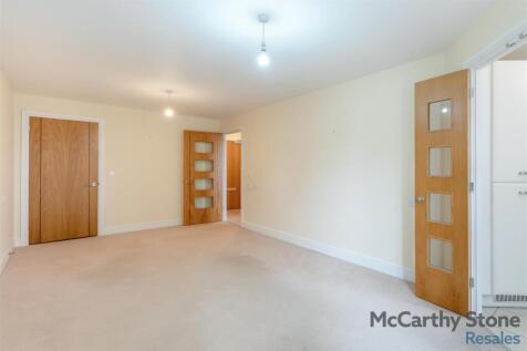 8657699-interior13.jpg