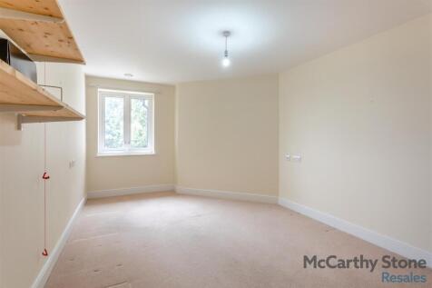 8657699-interior18.jpg