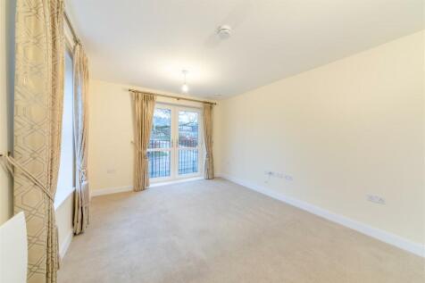 8579404-interior15.jpg