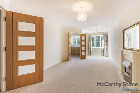 8662102-interior02.jpg