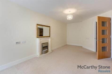 8662102-interior08.jpg