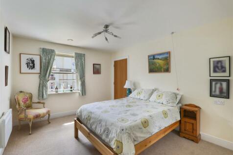 03-abb2CT_MCS_Flat 22 Cartwright Court_013 (1).JPG