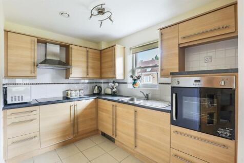 12-8c45CT_MCS_Flat 22 Cartwright Court_040 (1).JPG