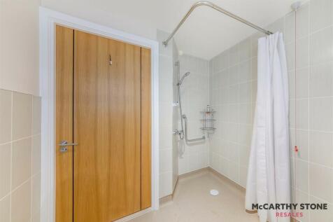 8584154-interior03.jpg