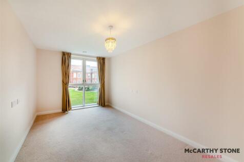 8584154-interior07.jpg