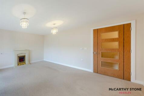 8584154-interior16.jpg