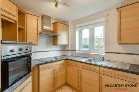 8585202-interior07.jpg