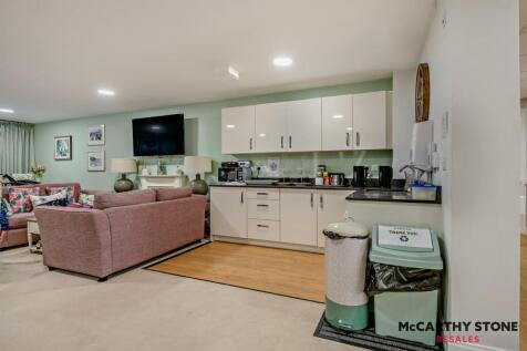 8584497-interior22-800.jpg