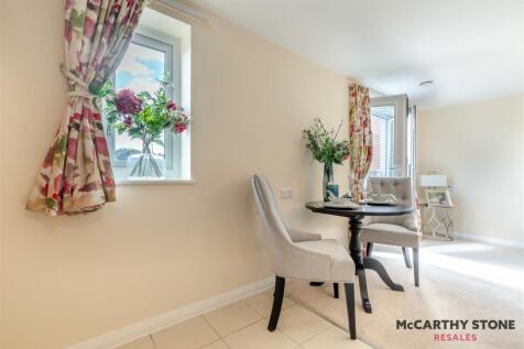 8620456-interior02.jpg