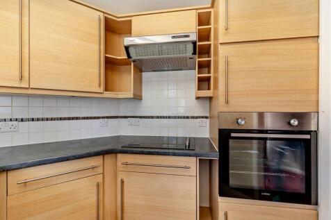 8587994-interior02-800.jpg