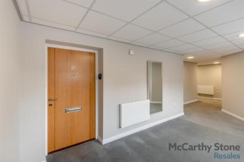 8654009-interior15.jpg