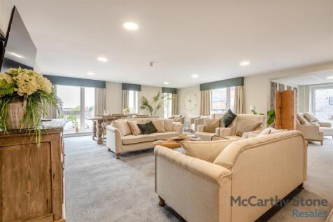 8654009-interior19.jpg